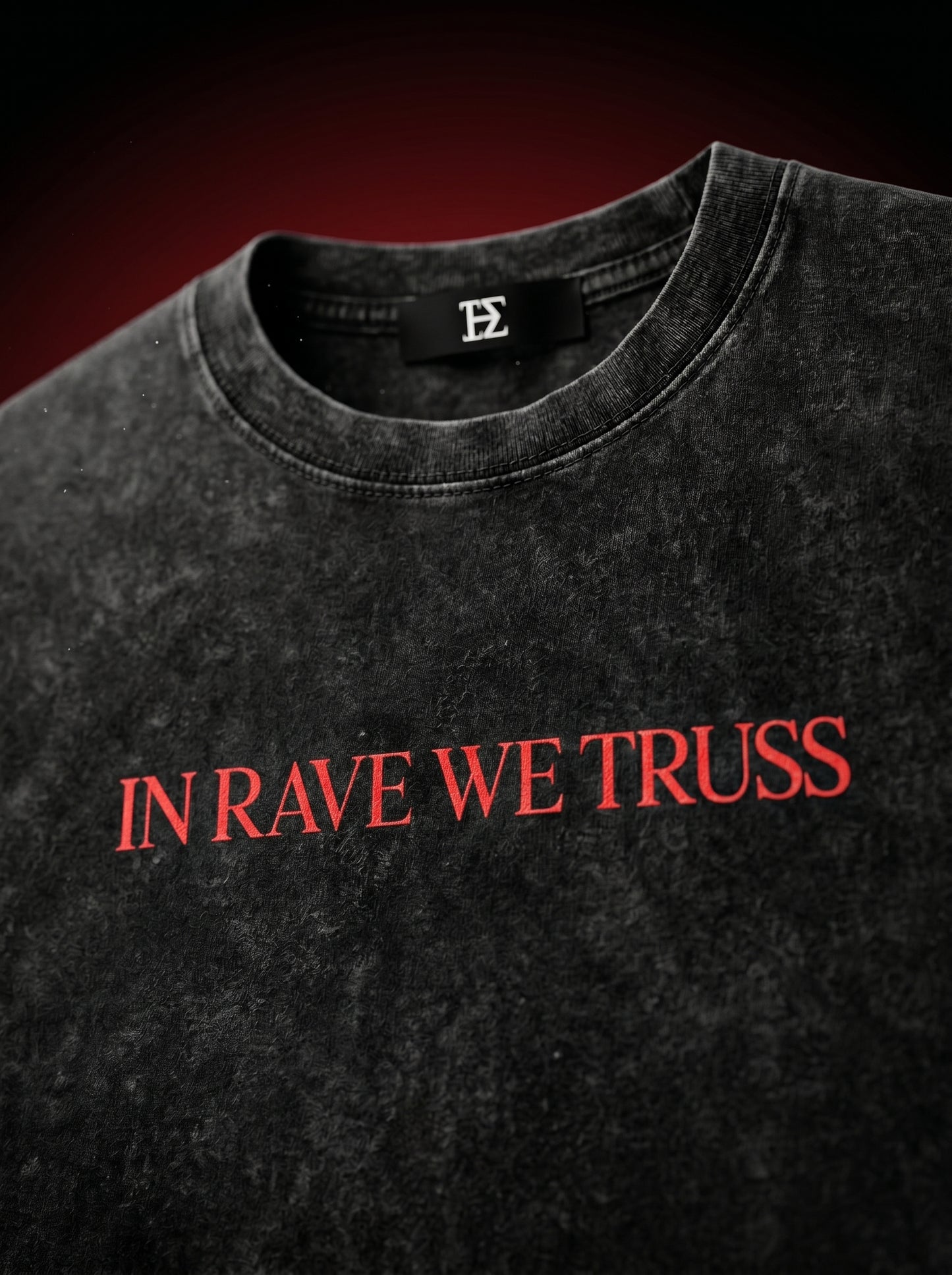 IN RAVE WE TRUSS - RED - 1r